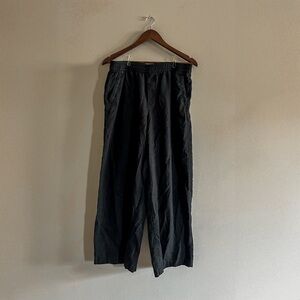 Old Navy Linen Blend Flowy Pants • Size Medium